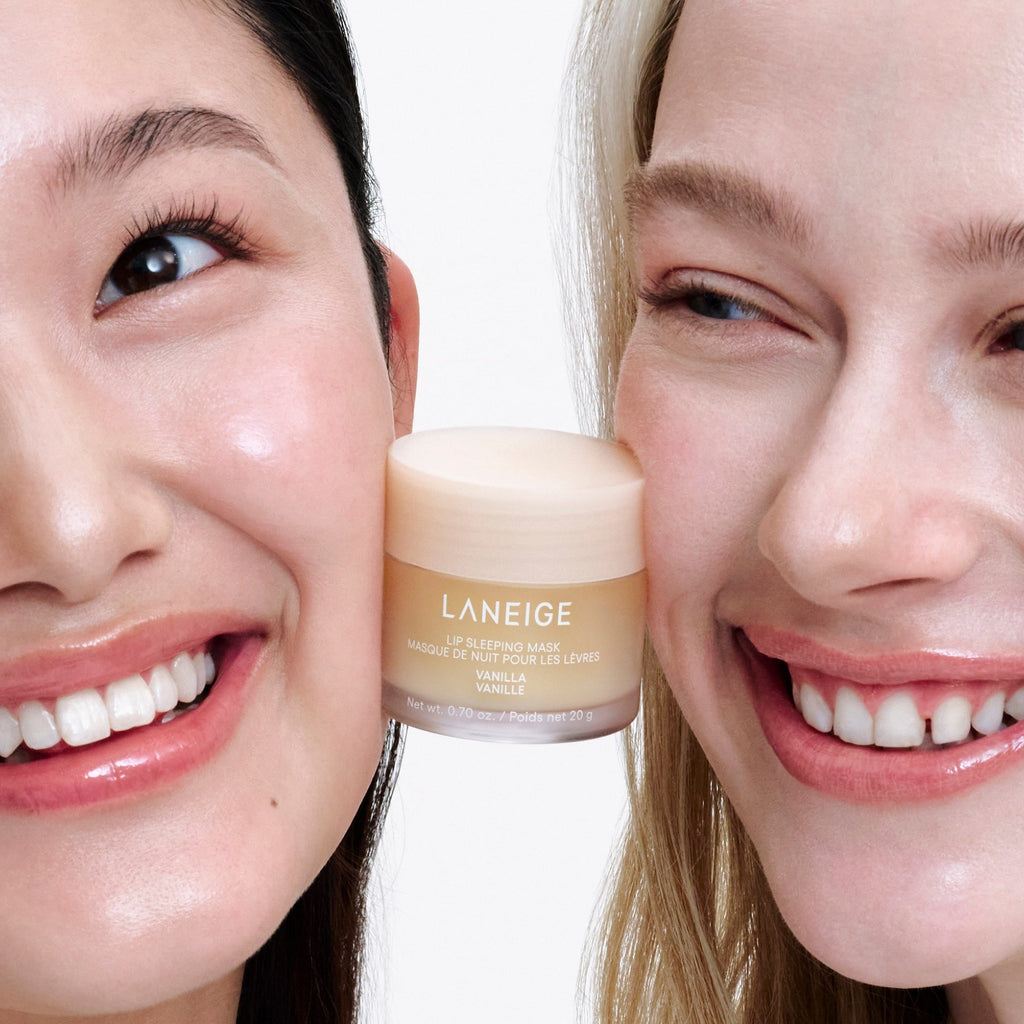 Lip Sleeping Vanilla with two models